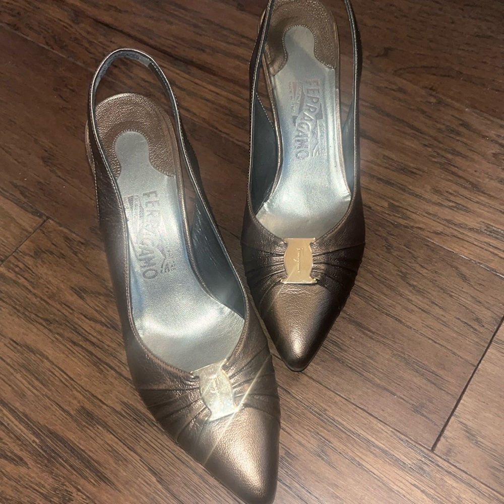 Ferragamo slingback kitten heels